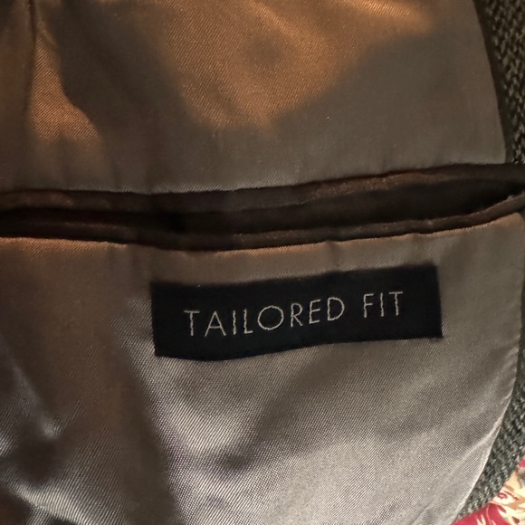 Jos. A. Bank Tweed Jacket w/ patches - Picture 4 of 5